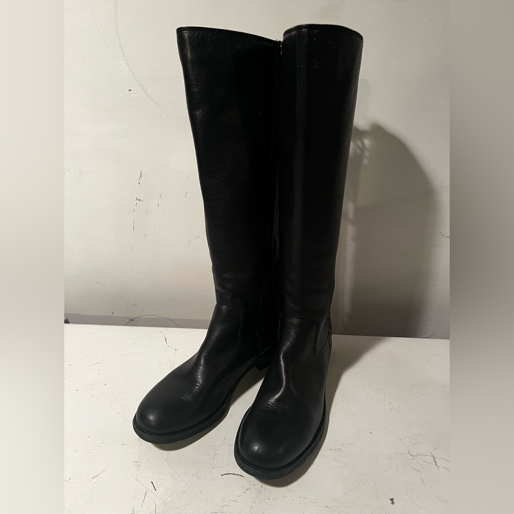 Sofft Black leather boots women’s